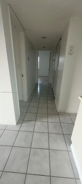 Vendido Recientemente: $285,000 (2 camas, 2 baños, 1113 Pies cuadrados)