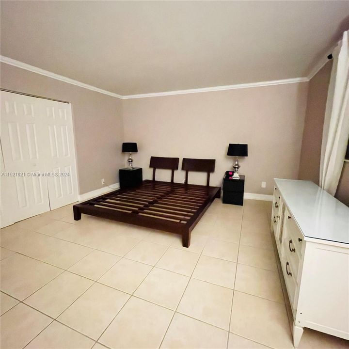 Vendido Recientemente: $185,000 (1 camas, 1 baños, 768 Pies cuadrados)