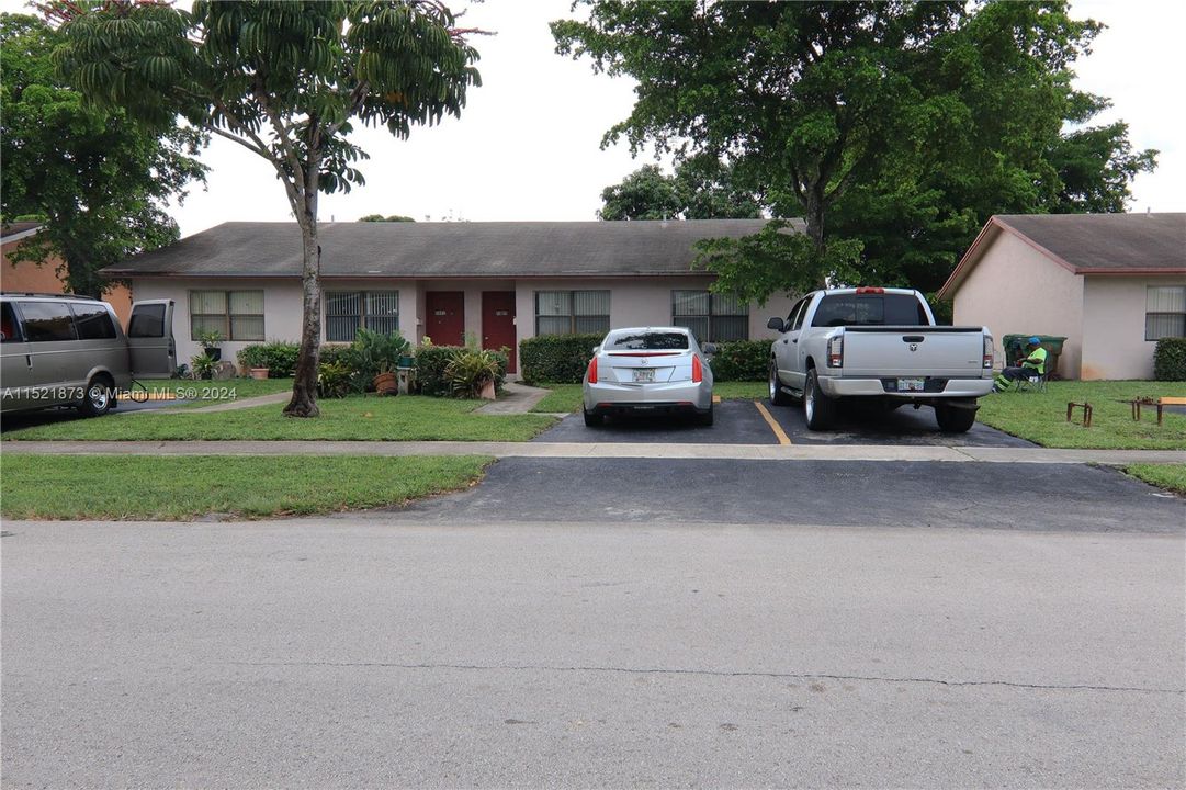 Recently Sold: $495,000 (0 beds, 0 baths, 2017 Square Feet)