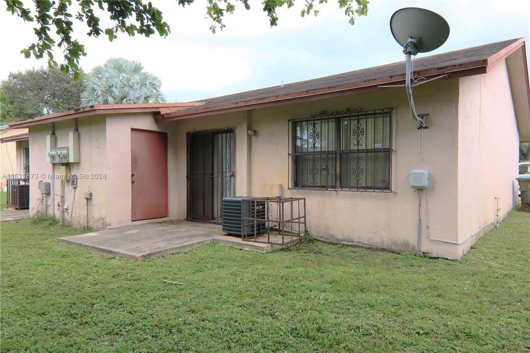 Recently Sold: $495,000 (0 beds, 0 baths, 2017 Square Feet)