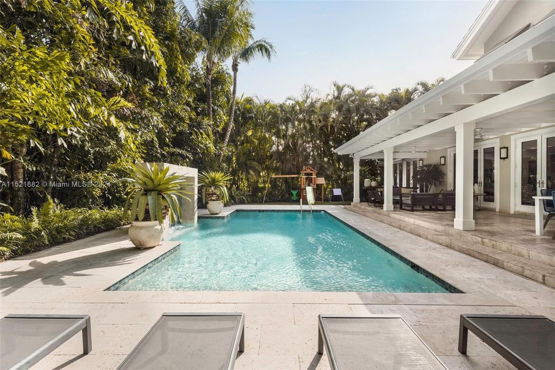 Active With Contract: $5,200,000 (4 beds, 4 baths, 4439 Square Feet)