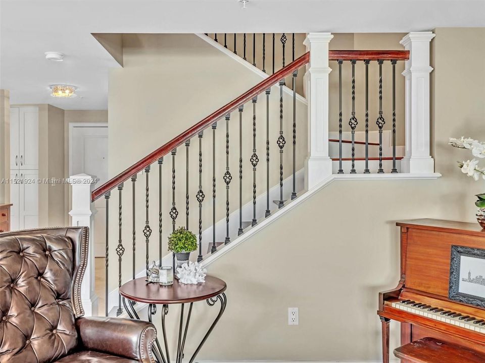 Recently Sold: $1,299,000 (2 beds, 2 baths, 1816 Square Feet)