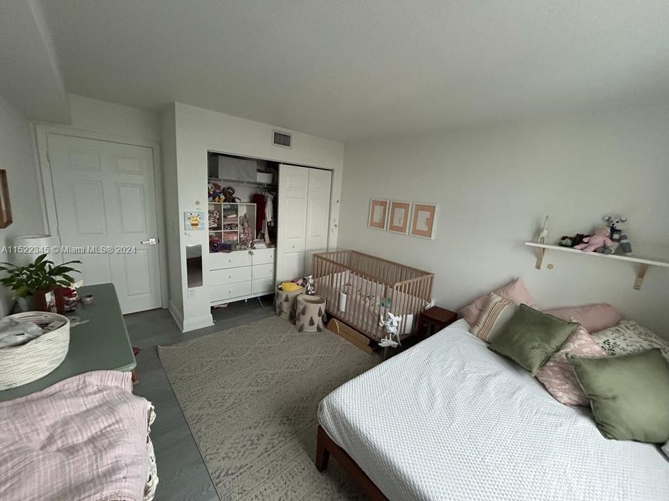 Recently Rented: $3,150 (2 beds, 2 baths, 1113 Square Feet)