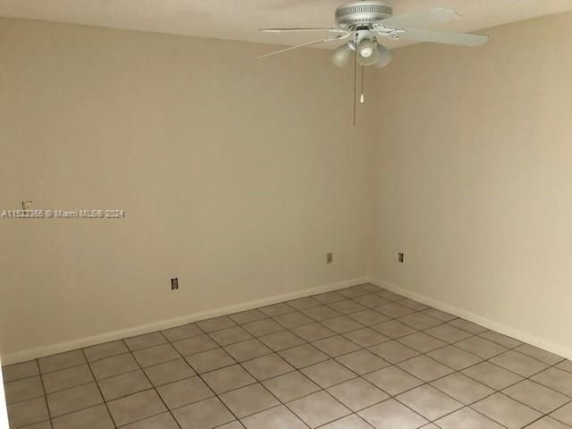 Recently Rented: $3,700 (3 beds, 2 baths, 1580 Square Feet)