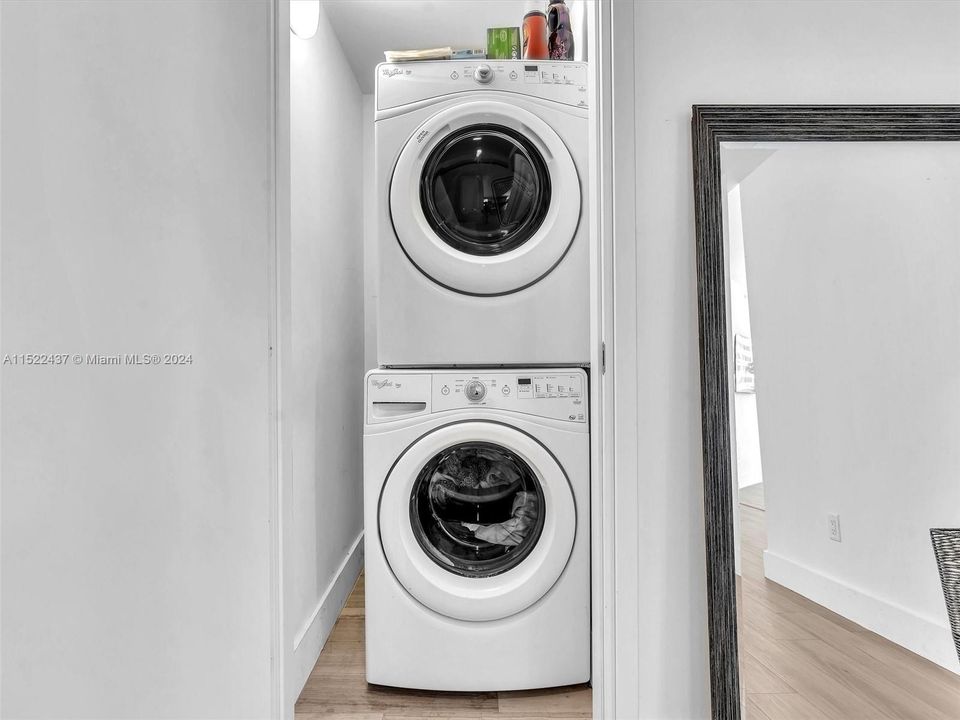 Недавно арендовано: $5,400 (2 спален, 2 ванн, 969 Квадратных фут)