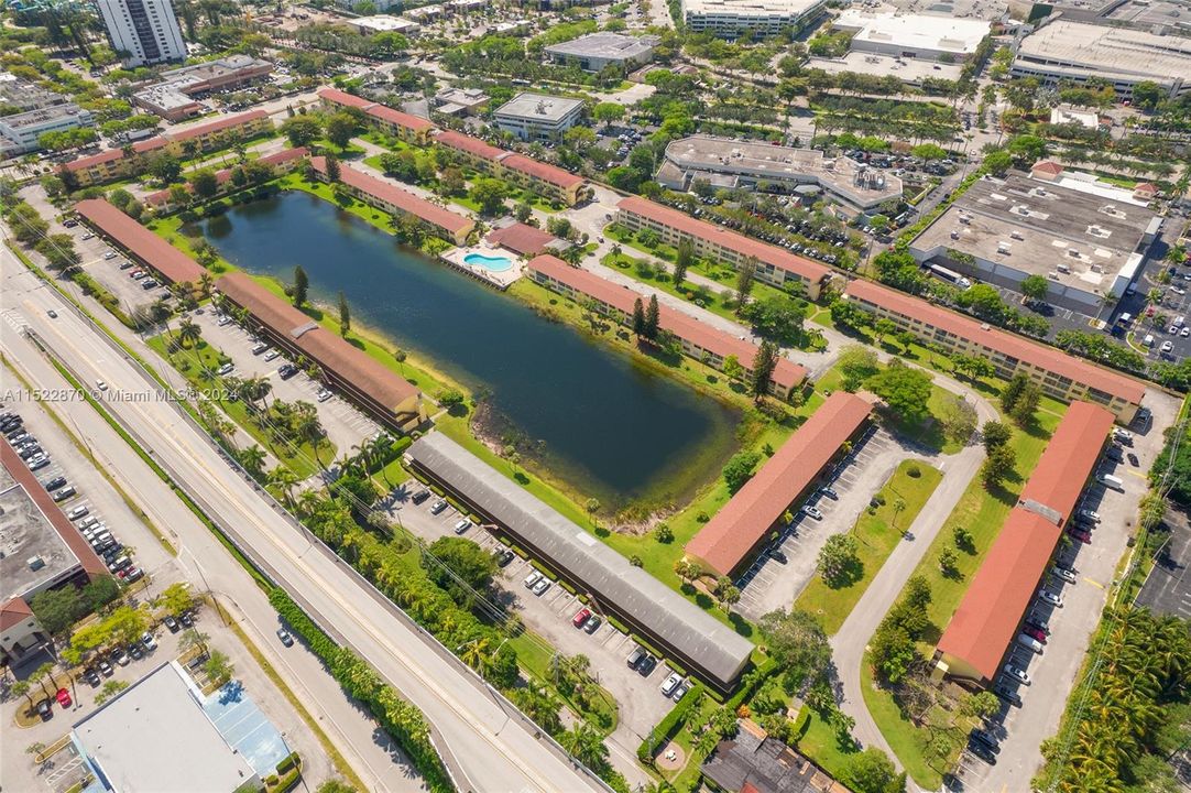 Recently Rented: $1,950 (1 beds, 1 baths, 850 Square Feet)