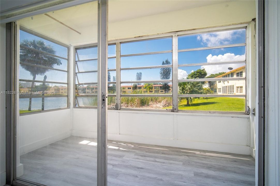 Recently Rented: $1,950 (1 beds, 1 baths, 850 Square Feet)