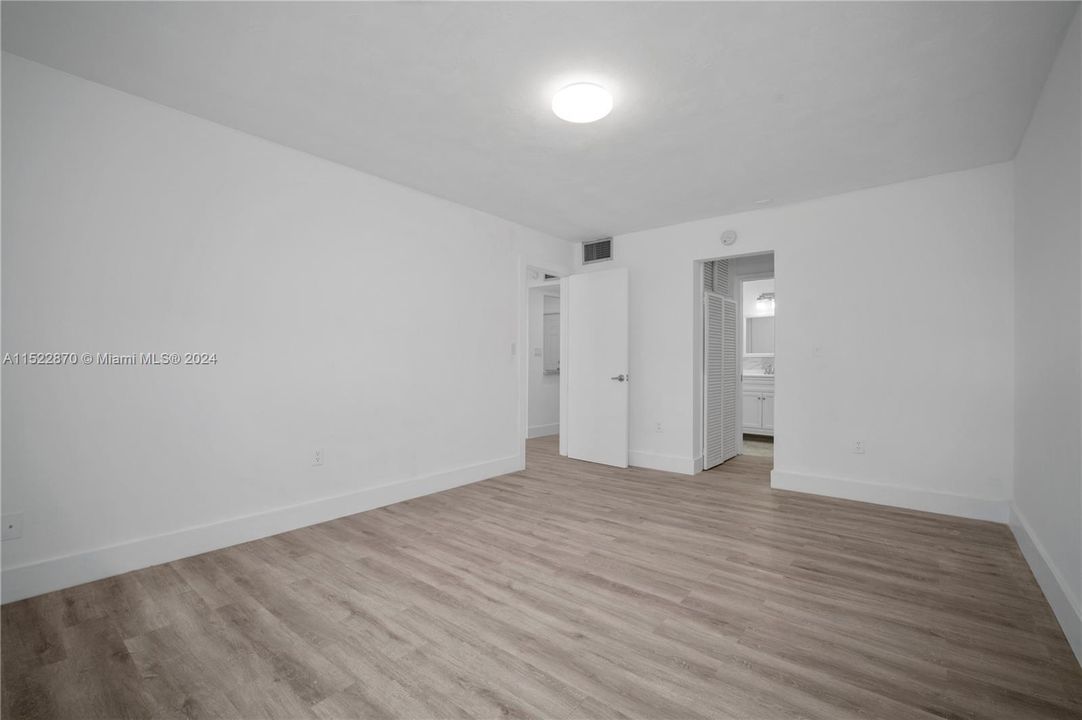 Recently Rented: $1,950 (1 beds, 1 baths, 850 Square Feet)