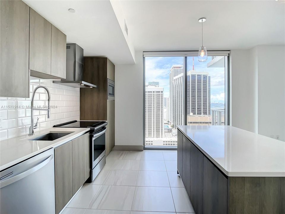 Недавно арендовано: $4,005 (2 спален, 2 ванн, 1129 Квадратных фут)