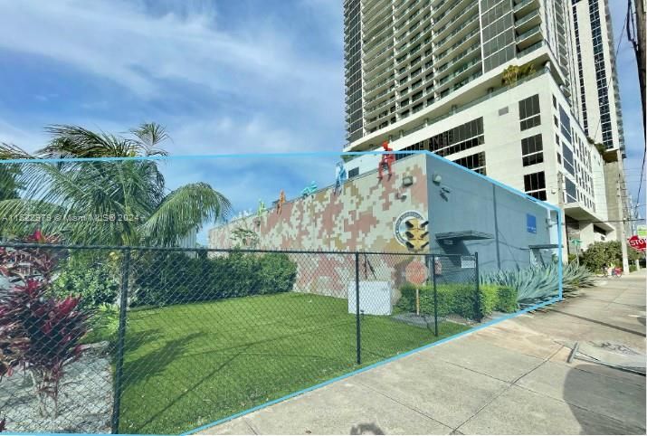 Active With Contract: $12,500,000 (0 beds, 0 baths, 0 Square Feet)