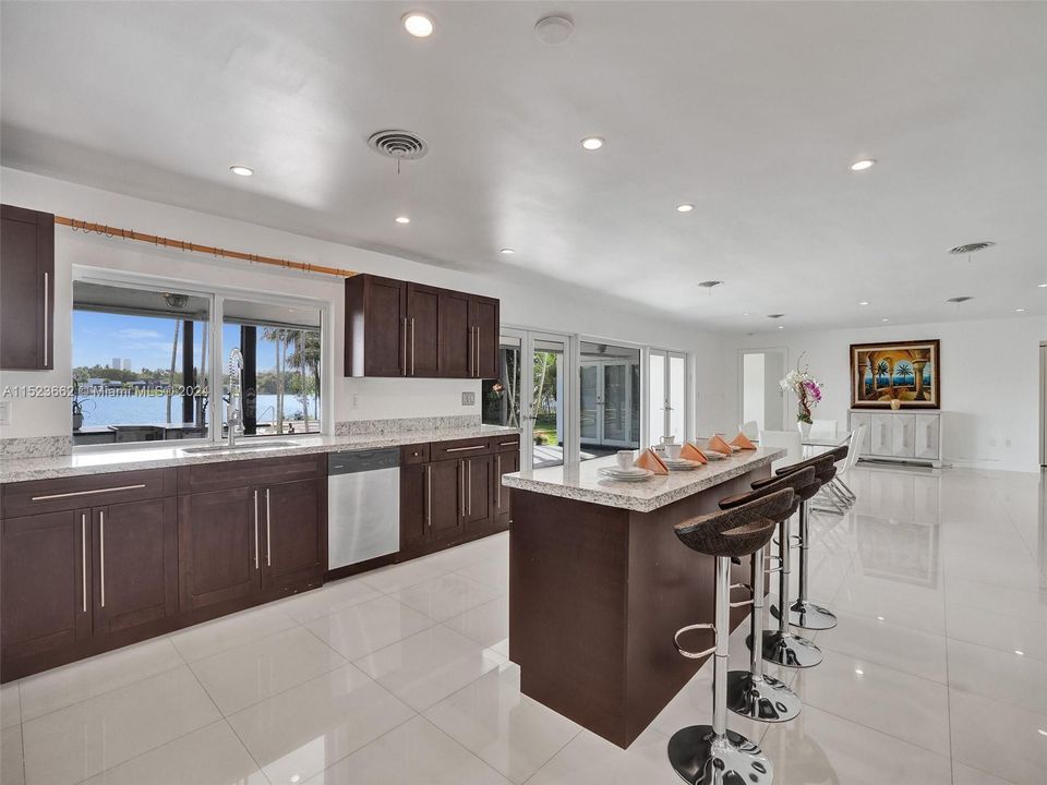 Active With Contract: $1,895,000 (4 beds, 4 baths, 3054 Square Feet)