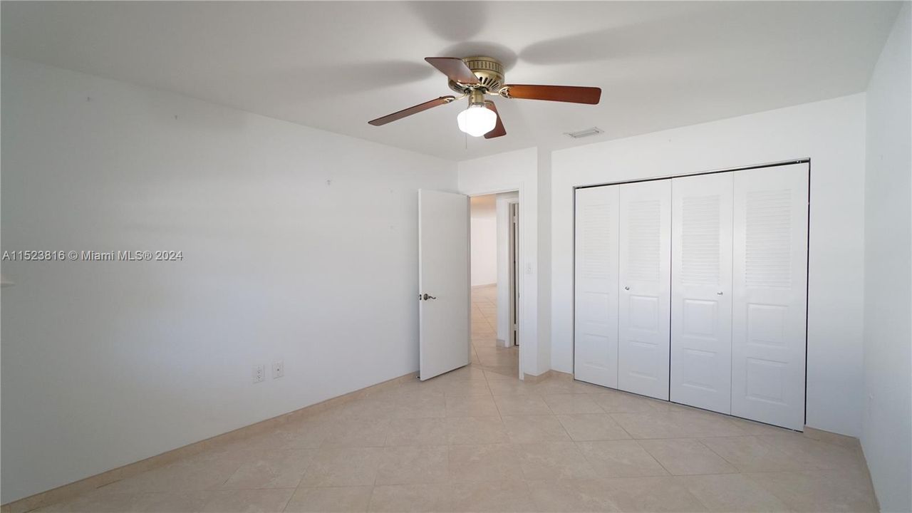 Recently Rented: $3,500 (3 beds, 2 baths, 1514 Square Feet)