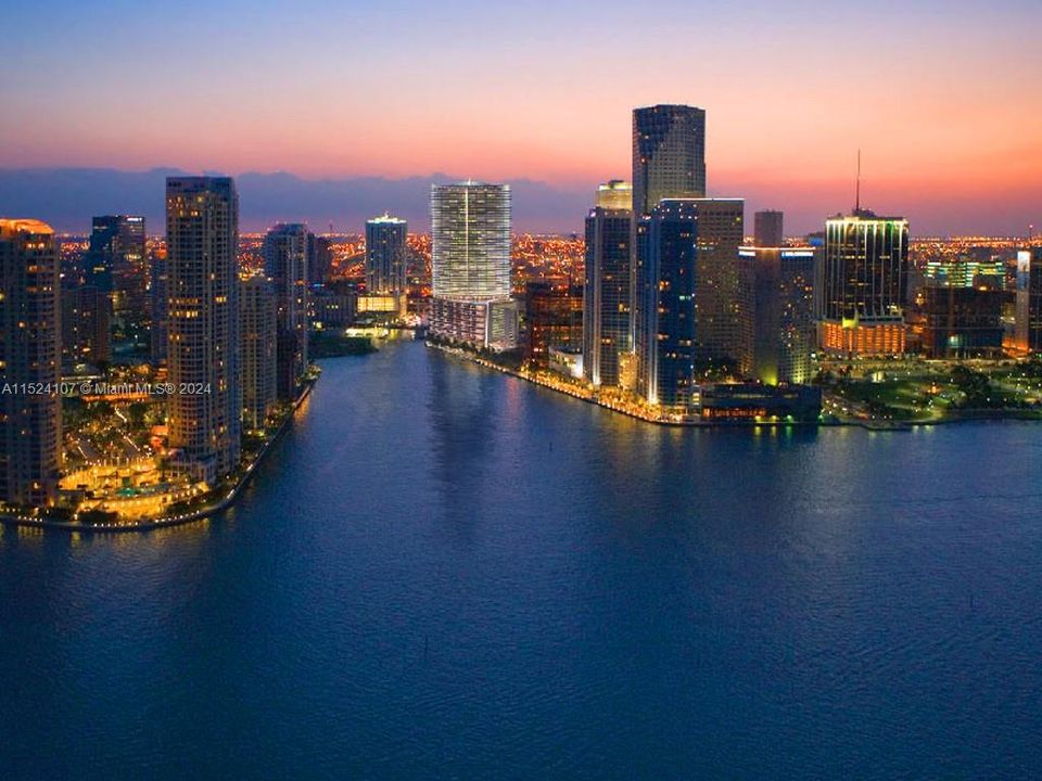 Recently Rented: $5,900 (2 beds, 2 baths, 1237 Square Feet)