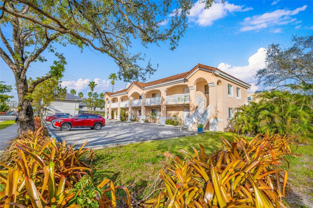 Active With Contract: $2,500,000 (0 beds, 0 baths, 0 Square Feet)
