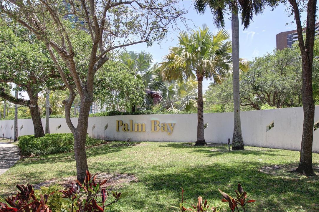 Recently Rented: $5,200 (2 beds, 2 baths, 2957 Square Feet)