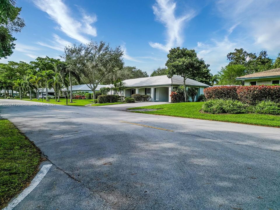 Recently Sold: $475,000 (3 beds, 3 baths, 2480 Square Feet)