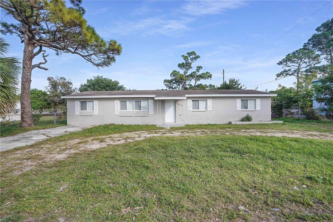 Vendido Recientemente: $439,900 (4 camas, 2 baños, 1516 Pies cuadrados)