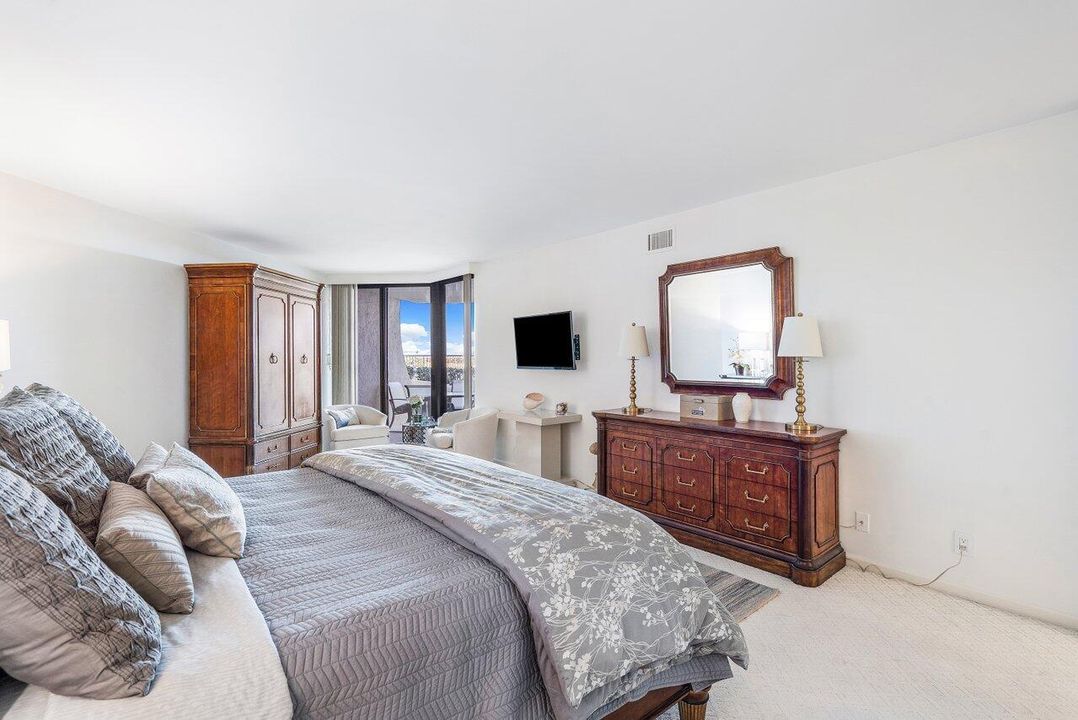 019-3300SouthOceanBoulevard-PalmBeach-FL