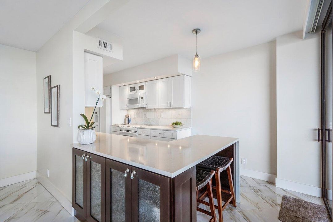 010-3300SouthOceanBoulevard-PalmBeach-FL