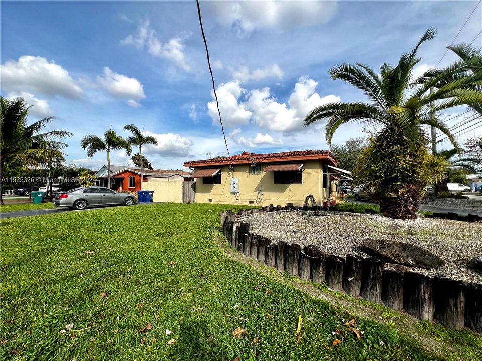 Active With Contract: $4,500,000 (0 beds, 0 baths, 0 Square Feet)