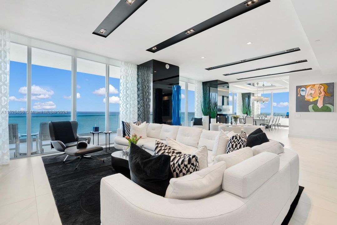 For Sale: $19,995,000 (5 beds, 5 baths, 6735 Square Feet)