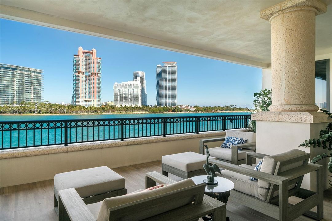 For Sale: $15,800,000 (4 beds, 4 baths, 4904 Square Feet)