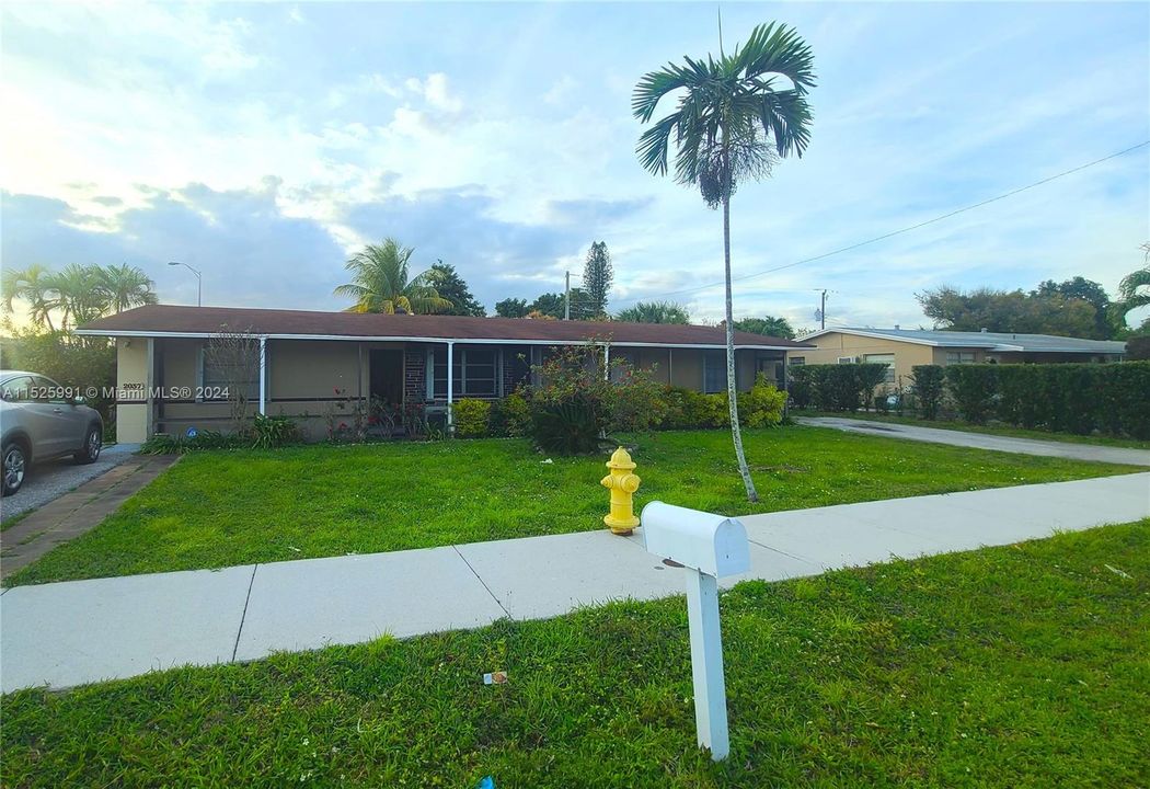 Recently Sold: $450,000 (0 beds, 0 baths, 2131 Square Feet)