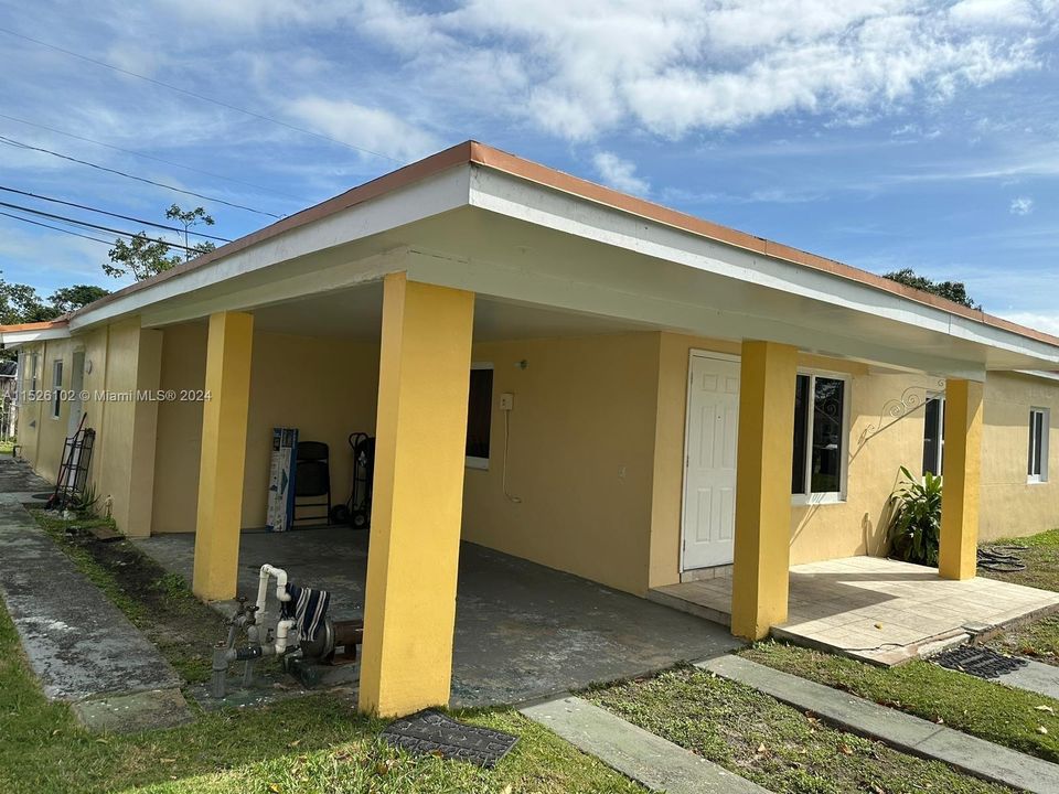 Recently Sold: $530,000 (4 beds, 2 baths, 1769 Square Feet)