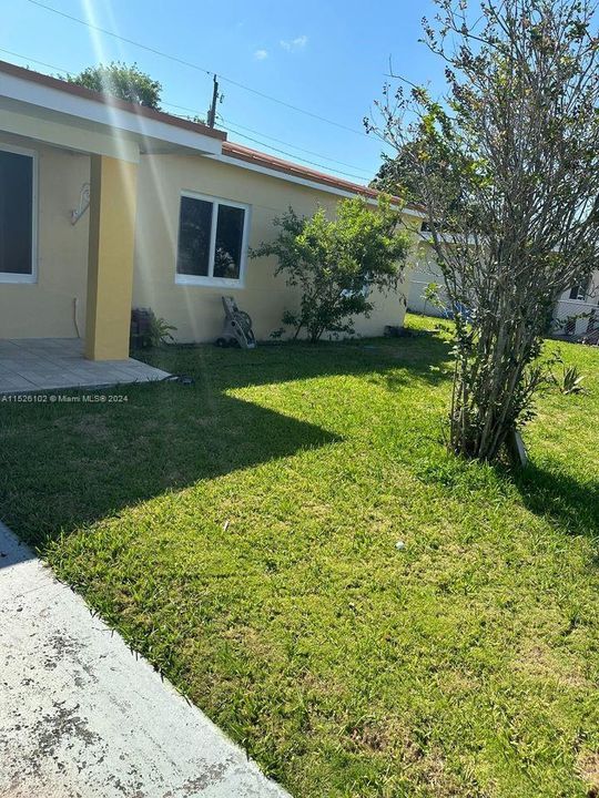 Recently Sold: $530,000 (4 beds, 2 baths, 1769 Square Feet)