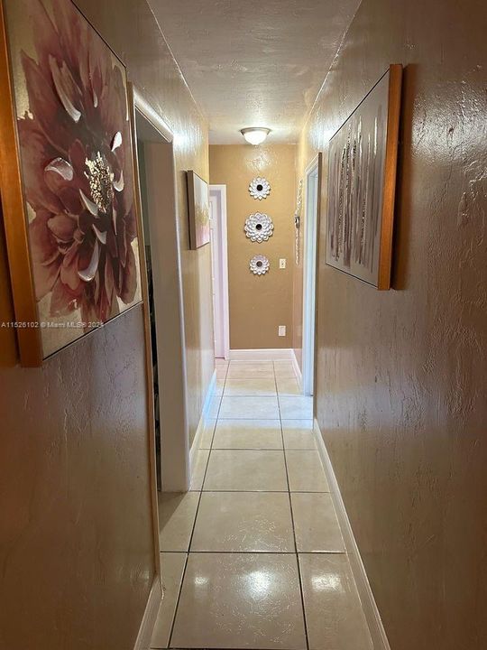 Recently Sold: $530,000 (4 beds, 2 baths, 1769 Square Feet)