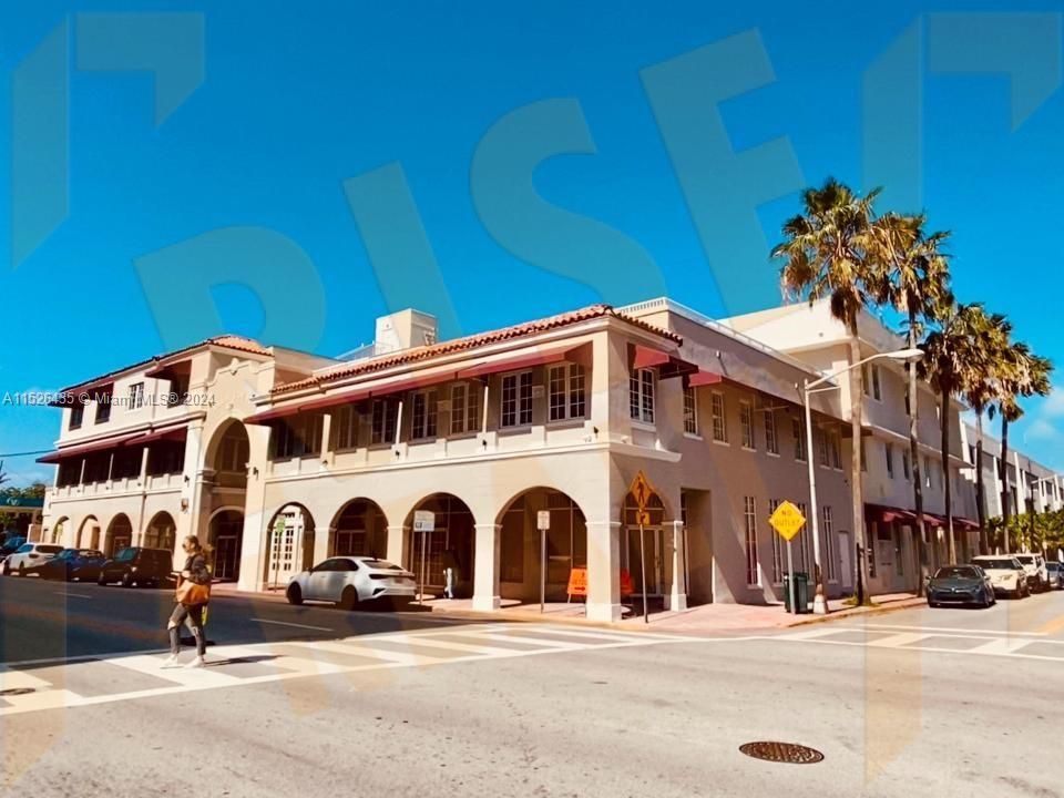 The Palm Court Building is a Mediterranean architectural boutique building in South Beach Miami's Collins Park cultural district, 2 blocks from the Ocean.