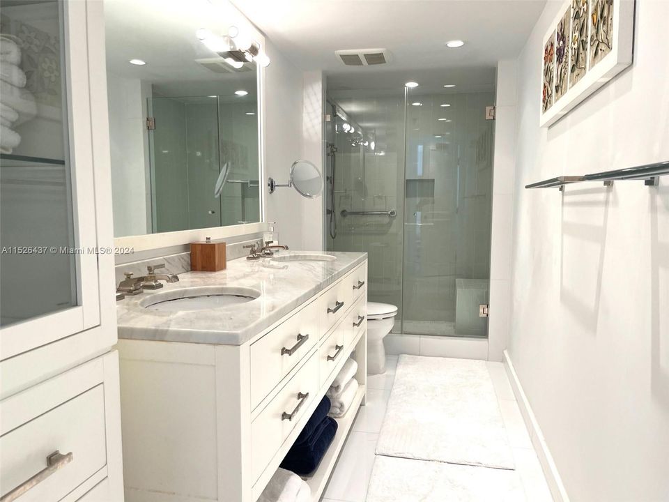 Recently Sold: $799,000 (1 beds, 2 baths, 1075 Square Feet)