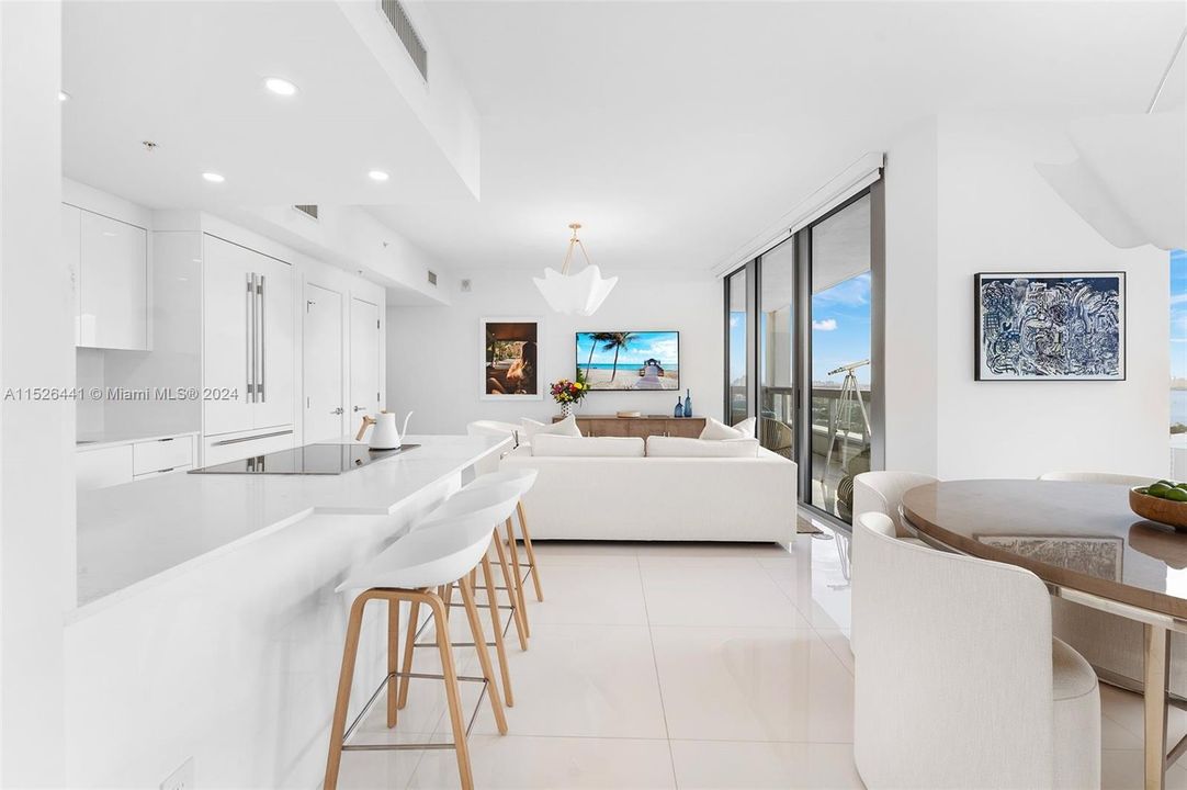 Recently Rented: $11,000 (2 beds, 2 baths, 1375 Square Feet)