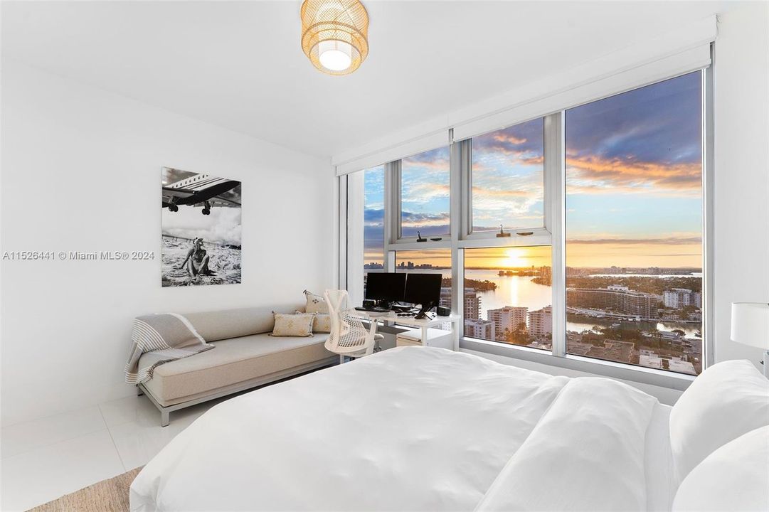 Recently Rented: $11,000 (2 beds, 2 baths, 1375 Square Feet)