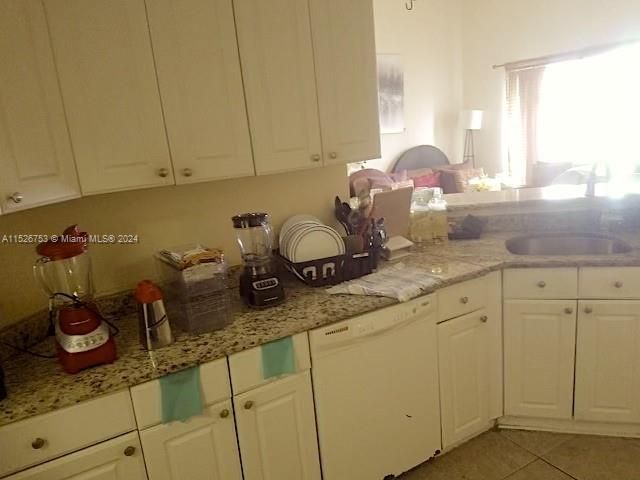 Recently Sold: $169,000 (2 beds, 2 baths, 1096 Square Feet)