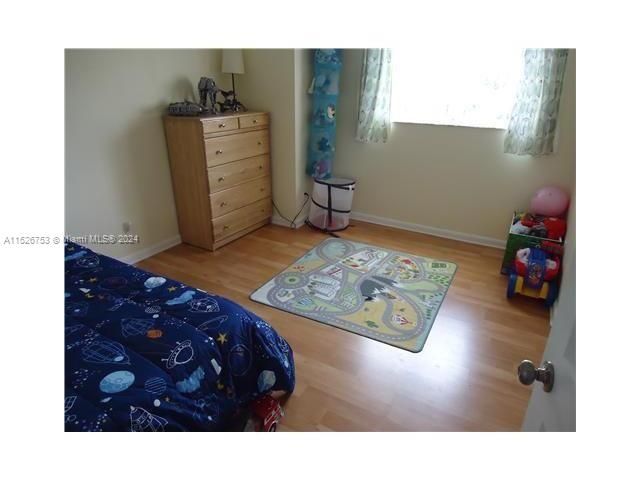 Recently Sold: $169,000 (2 beds, 2 baths, 1096 Square Feet)