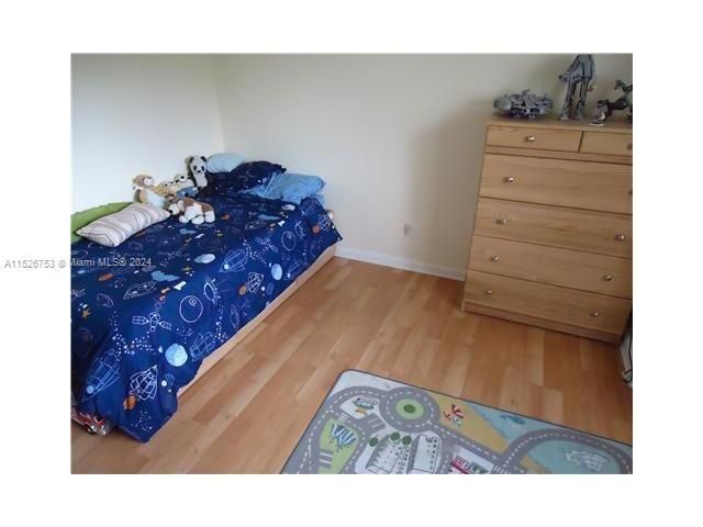 Recently Sold: $169,000 (2 beds, 2 baths, 1096 Square Feet)