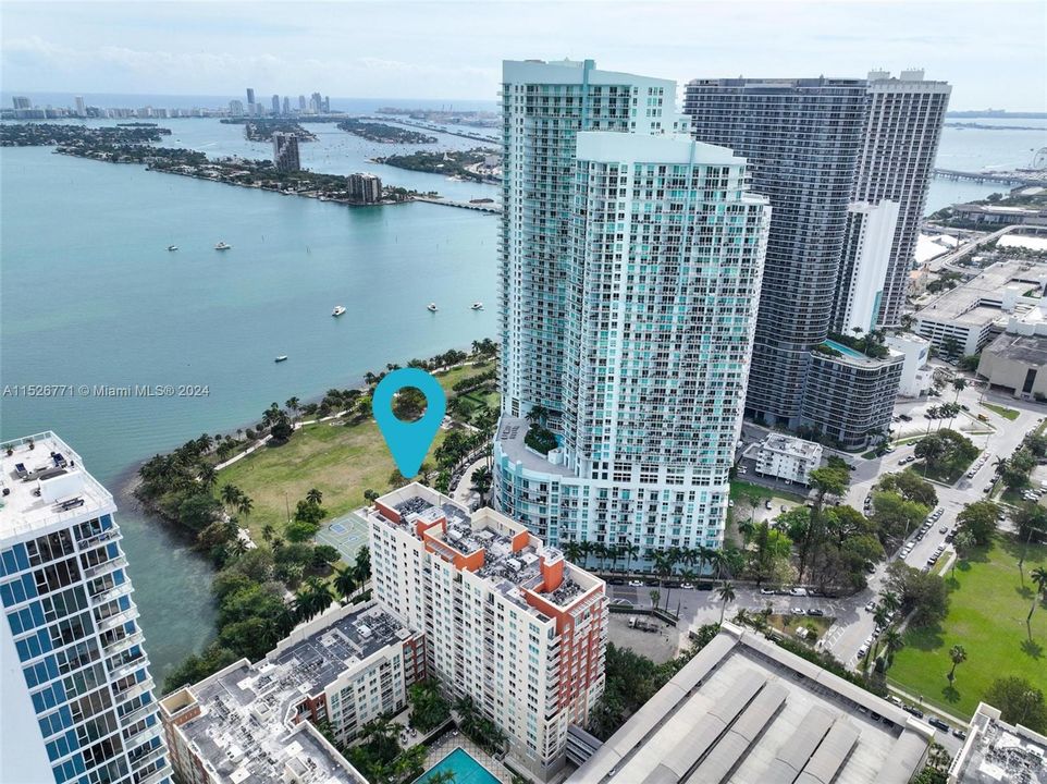 Recently Rented: $3,900 (2 beds, 2 baths, 1104 Square Feet)