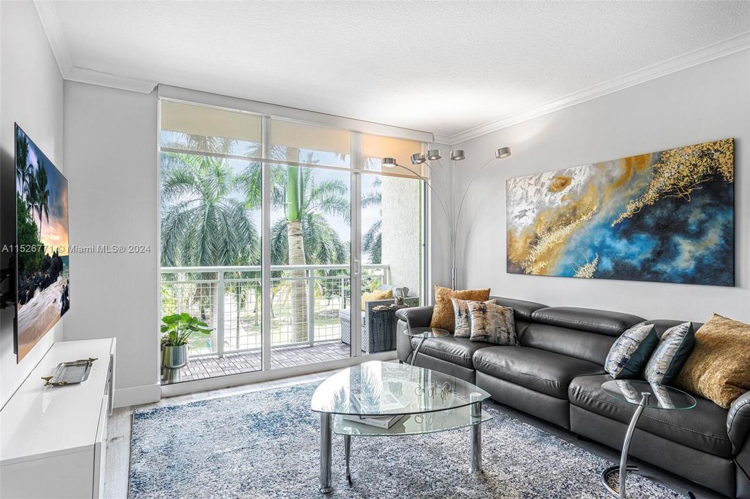 Recently Rented: $3,900 (2 beds, 2 baths, 1104 Square Feet)