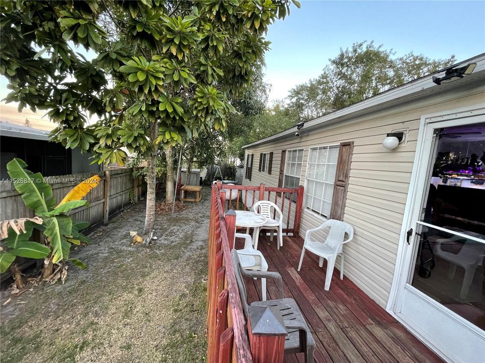 Vendido Recientemente: $270,000 (3 camas, 2 baños, 1248 Pies cuadrados)