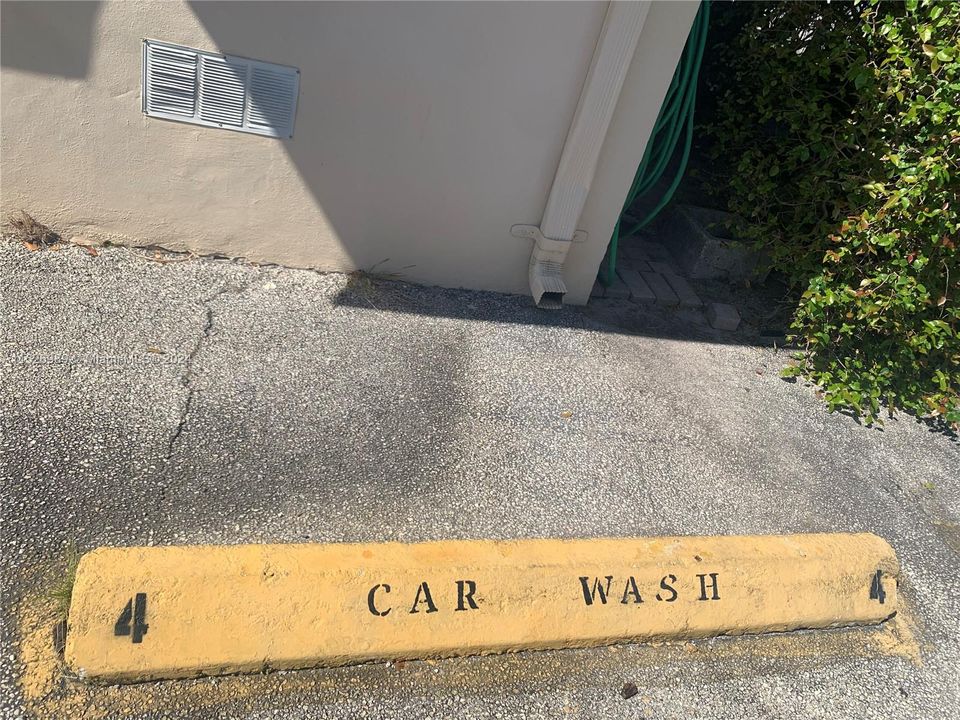 CAR WASH on side of building