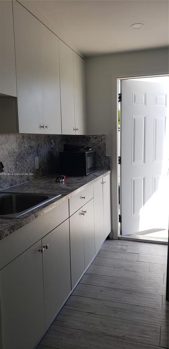 Recently Rented: $1,500 (1 beds, 1 baths, 0 Square Feet)