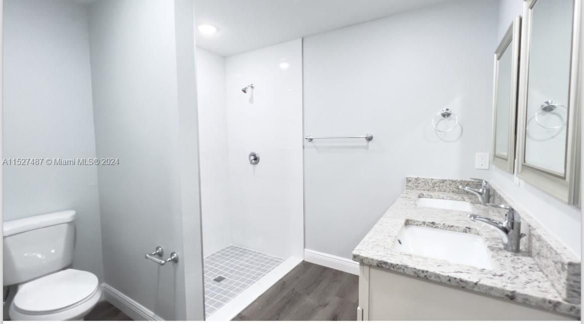 Active With Contract: $279,900 (3 beds, 2 baths, 0 Square Feet)