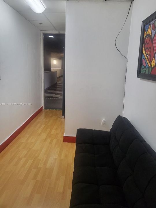 Vendido Recientemente: $3,500 (0 camas, 0 baños, 0 Pies cuadrados)