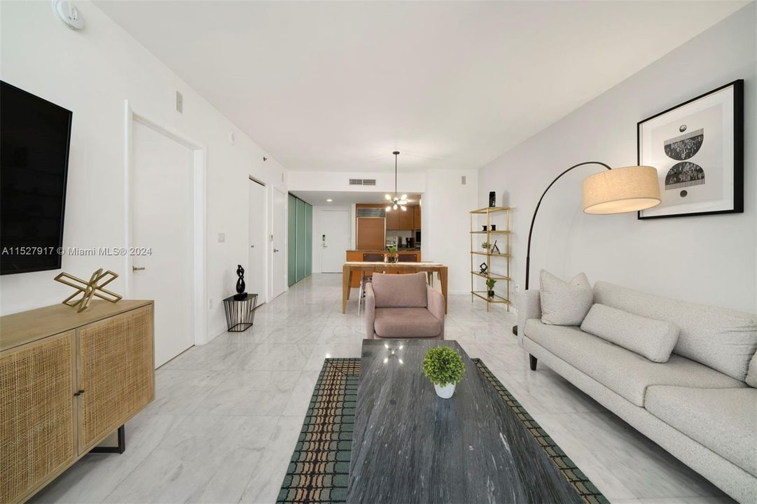 Recently Sold: $975,000 (2 beds, 1 baths, 953 Square Feet)