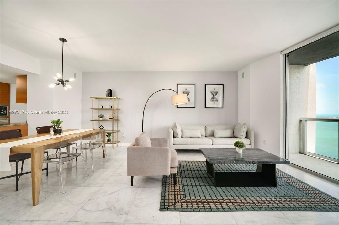 Recently Sold: $975,000 (2 beds, 1 baths, 953 Square Feet)