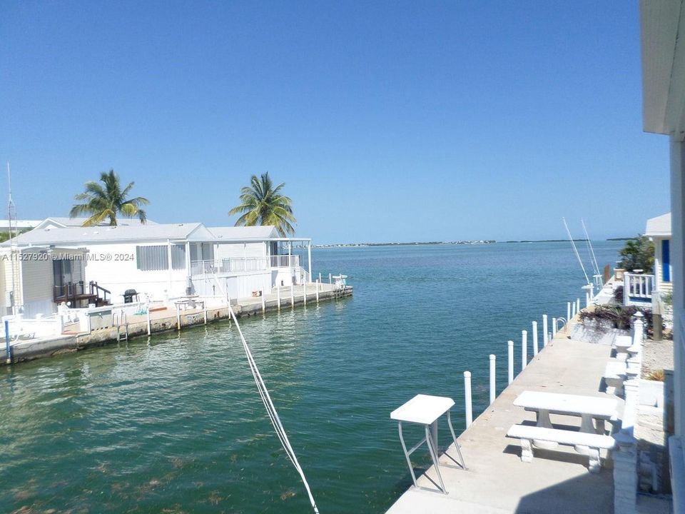 35- foot seawall with open water views!