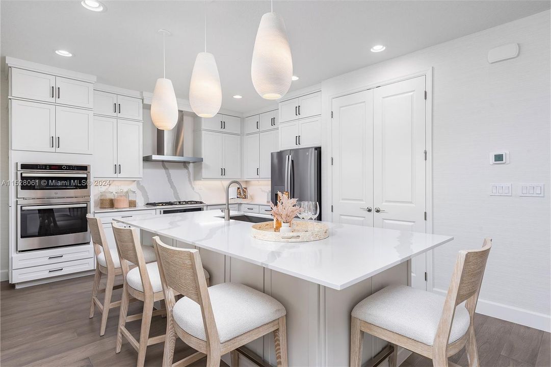 Interior picture of Huntington Model at GL Homes Sales Center.  This home does not have a pool.
