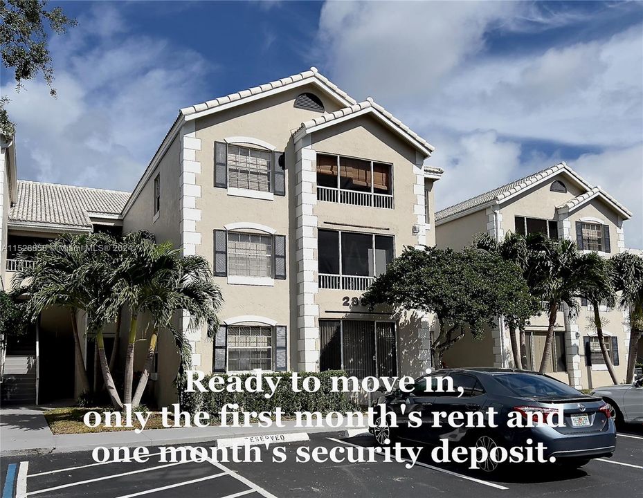 Recently Rented: $1,704 (1 beds, 1 baths, 786 Square Feet)