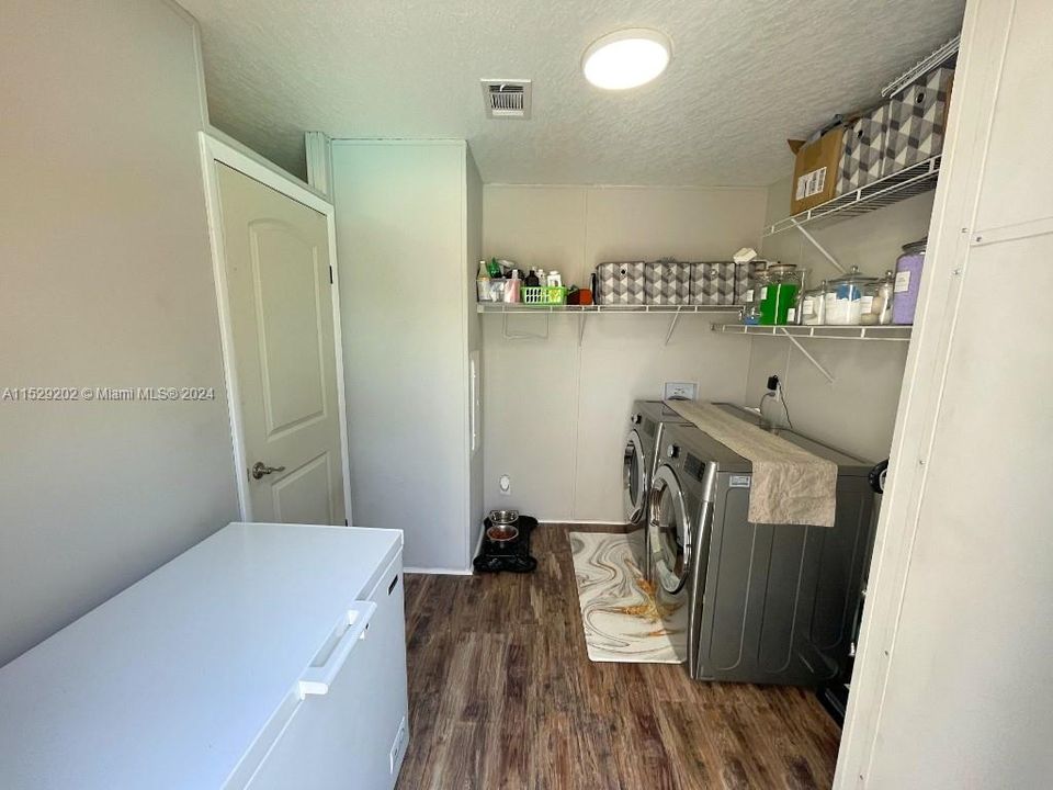 Recently Sold: $394,999 (4 beds, 2 baths, 0 Square Feet)